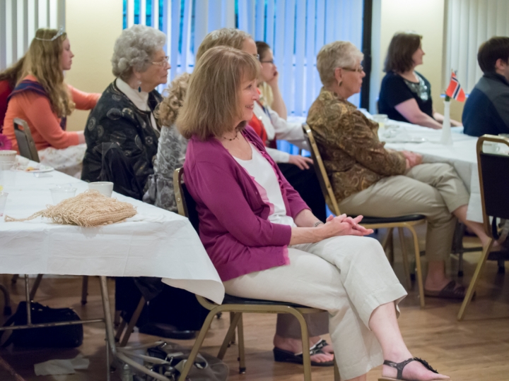 Bothell May 2014-41.jpg - Scholarhips and Awards